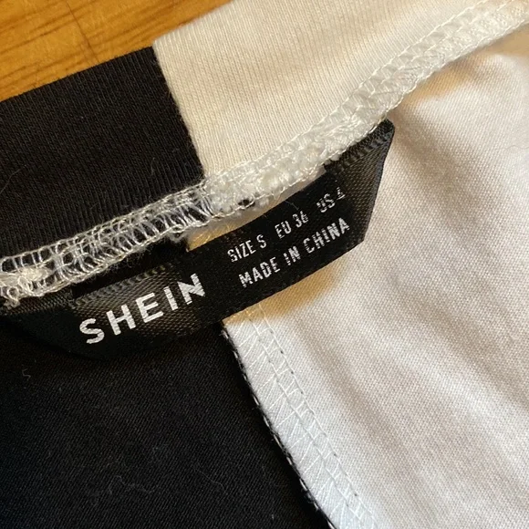 SOLD! SHEIN cropped short sleeve tee shirt size woman’s small - Picture 6 of 7
